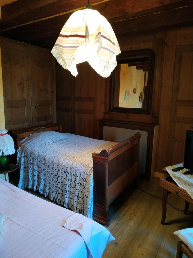 Auberge Paysanne Loubaresse  Kültér fotó
